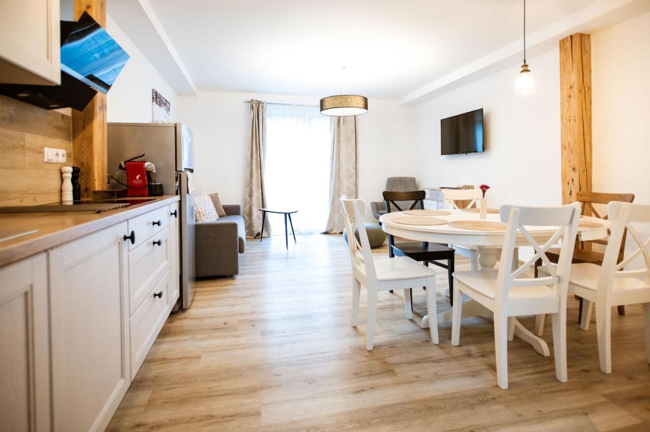 Hisa 109 Apartment ครานสกา โกรา ภายนอก รูปภาพ