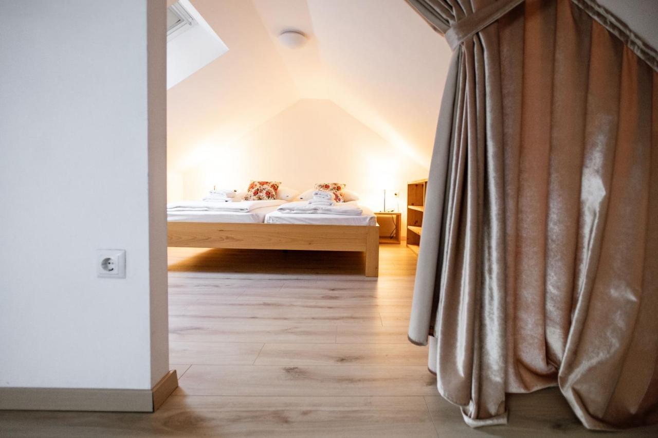 Hisa 109 Apartment ครานสกา โกรา ภายนอก รูปภาพ