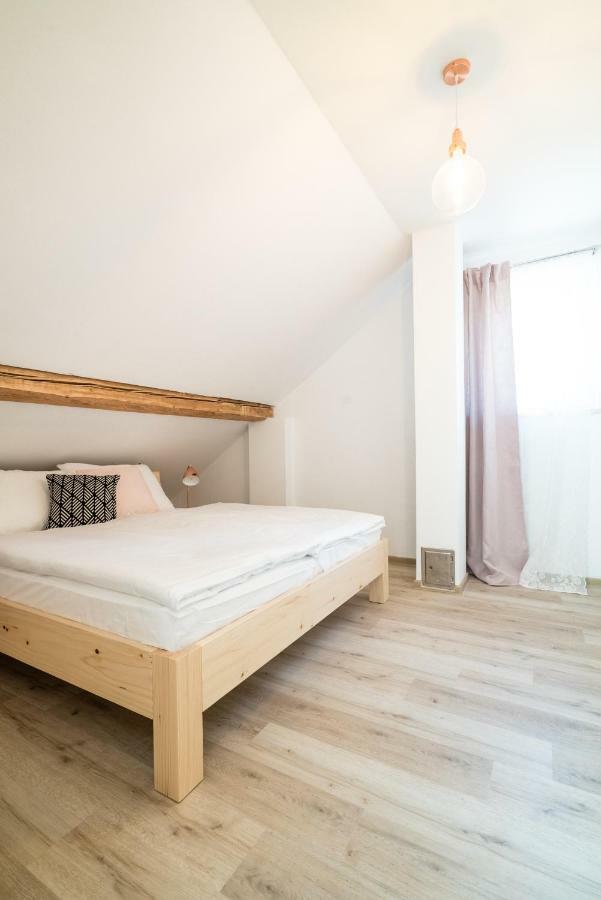 Hisa 109 Apartment ครานสกา โกรา ภายนอก รูปภาพ